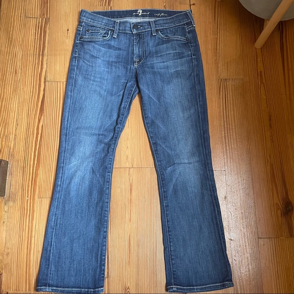 7 for all Mankind Crop Flair medium wash jean SIZE 27 - Picture 4 of 6